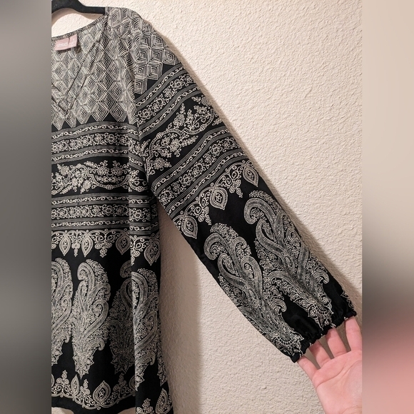 Chico's Paisley Floral V-Neck Tunic Blouse Boho Bohemian - Picture 6 of 10